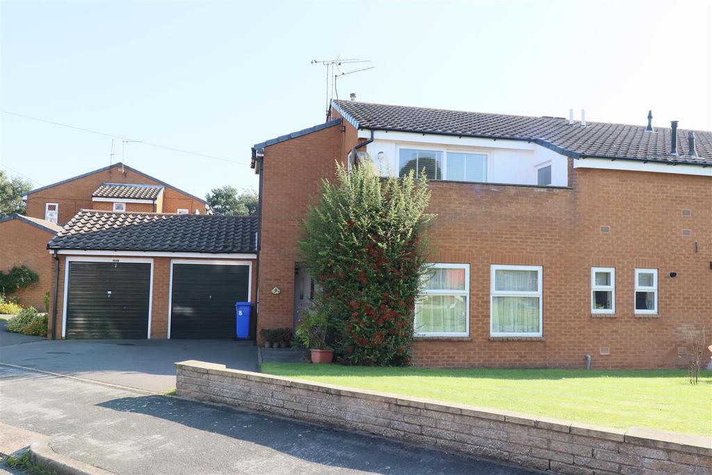 Glenfield Drive, Kirk Ella 2 bed property £750 pcm (£173 pw)