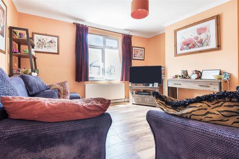 31 Westfield Road, Surbiton, KT6 4EL