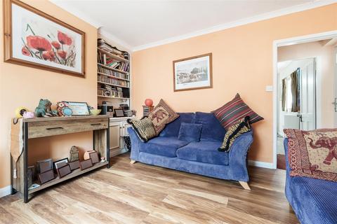 31 Westfield Road, Surbiton, KT6 4EL