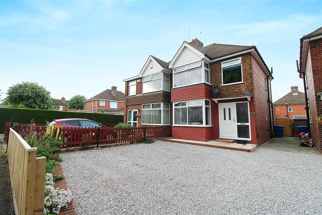 Northolme Road, Hessle 3 bed semidetached house £199,950