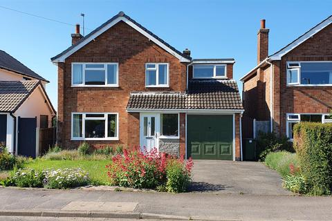 18 Abbey Road, Bingham, Nottingham, NG13 8ED