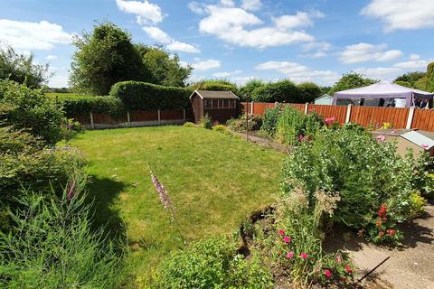 18 Abbey Road, Bingham, Nottingham, NG13 8ED