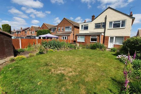 18 Abbey Road, Bingham, Nottingham, NG13 8ED