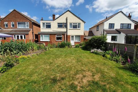 18 Abbey Road, Bingham, Nottingham, NG13 8ED