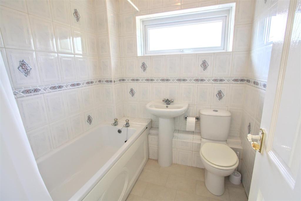 Bathroom/w.c.
