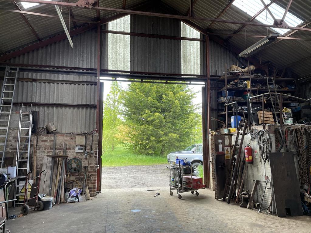 Inside barn (3).JPEG
