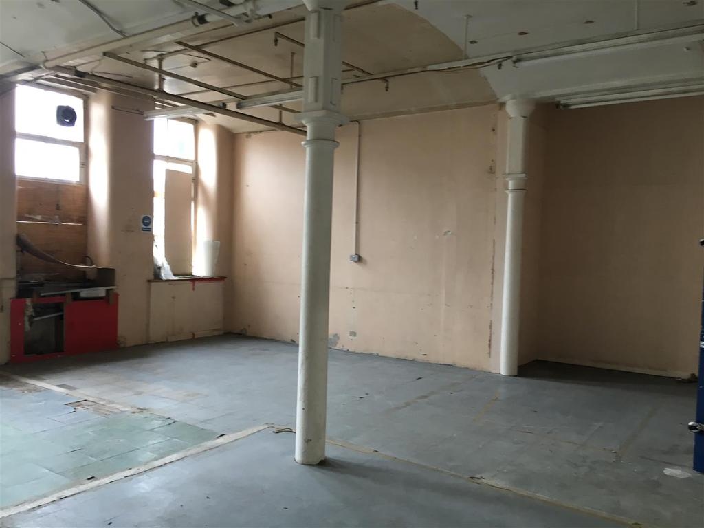 Colne Valley Business Park, Linthwaite, Huddersfield Industrial unit