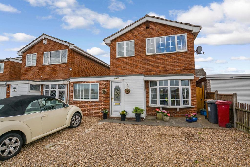 Quebec Road, Scunthorpe 4 bed detached house £179,995