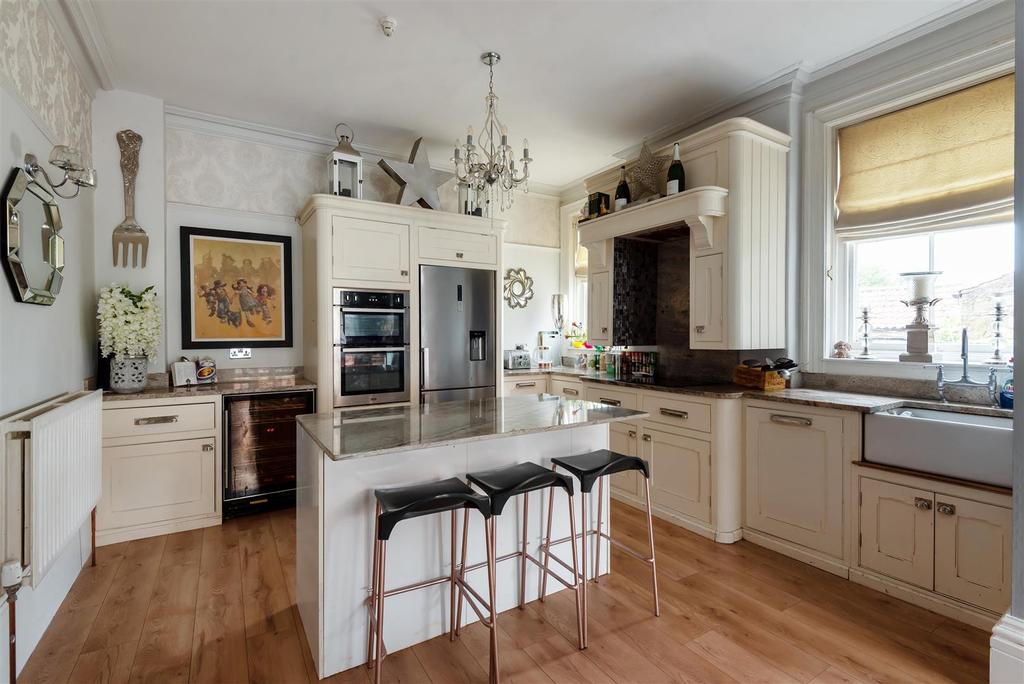 Breakfast kitchen