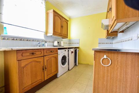 11 Elfrida Crescent, London, SE6 3EP