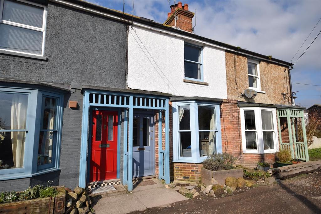 Tram Road, Rye Harbour, Rye 2 bed house £1,100 pcm (£254 pw)