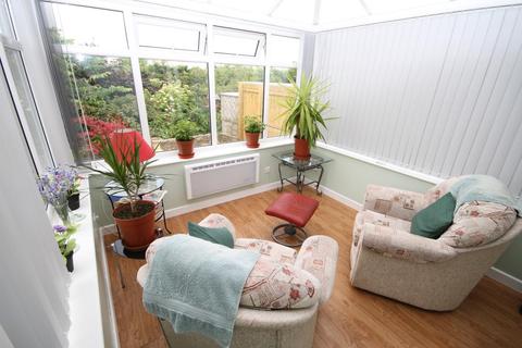 9 Croftlands, Bradford, BD10 8RW