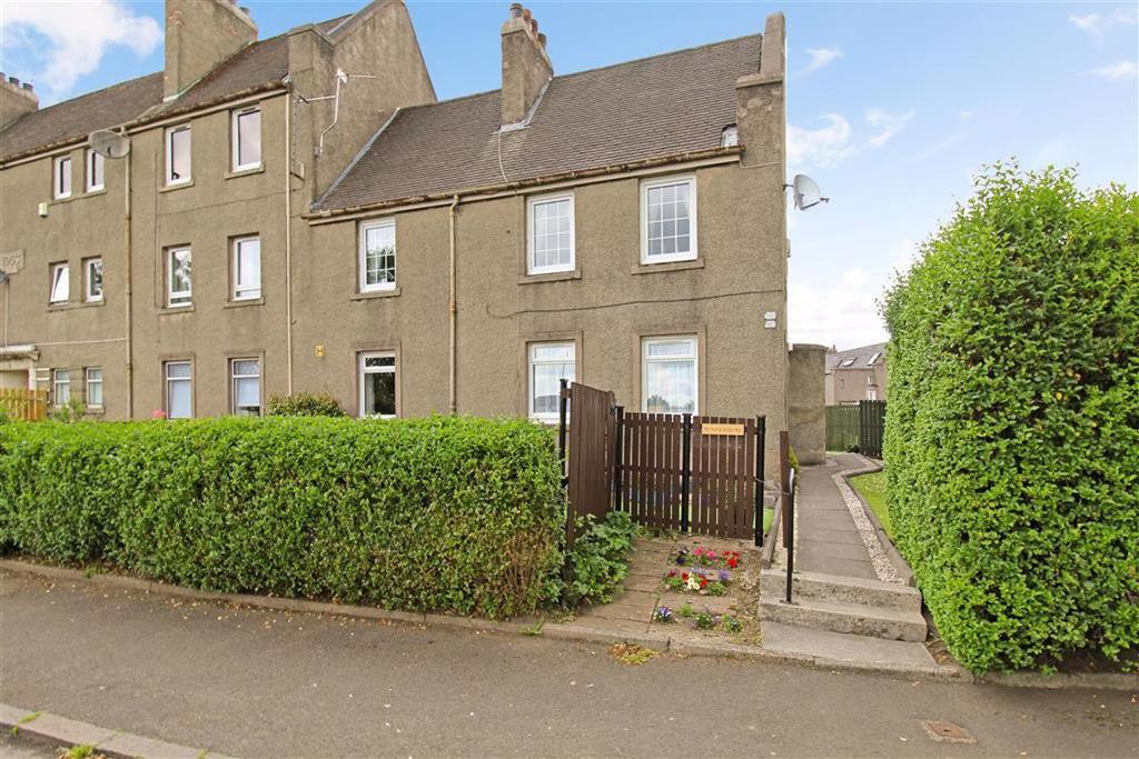 North Lodge Road, Renfrew 2 bed flat £95,000