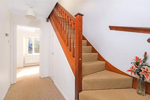43 Honeysuckle Close, Badger Farm, Winchester, SO22 4QQ