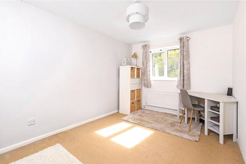 43 Honeysuckle Close, Badger Farm, Winchester, SO22 4QQ