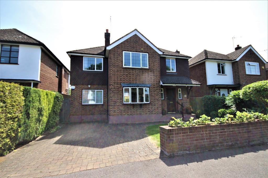 Ray Lea Road, Maidenhead 4 bed detached house £850,000