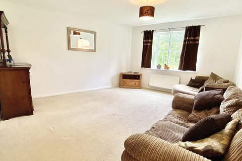 2 bedroom ground floor flat to rent - 31 Kyle Close, Renishaw, Sheffield, S21 3WW