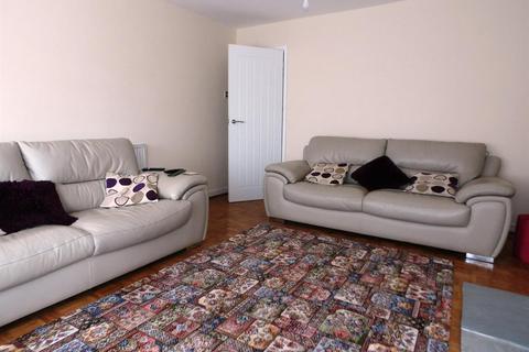 30 Deri Avenue, Pencoed, Bridgend, CF35 6TT