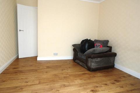 30 Deri Avenue, Pencoed, Bridgend, CF35 6TT