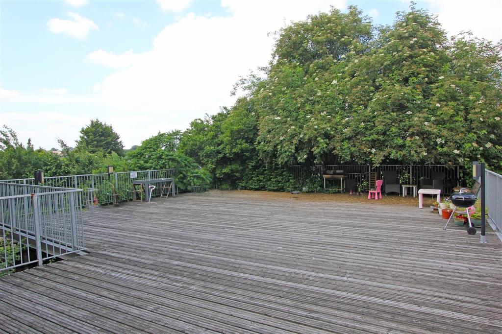 Communal Terrace