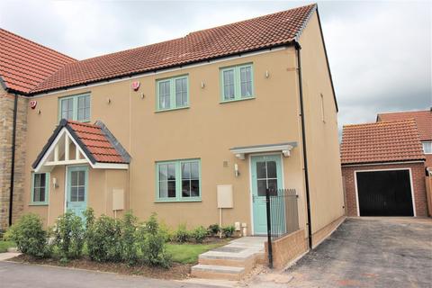 17 Barley Fields, Thornbury, Bristol, BS35 1AJ