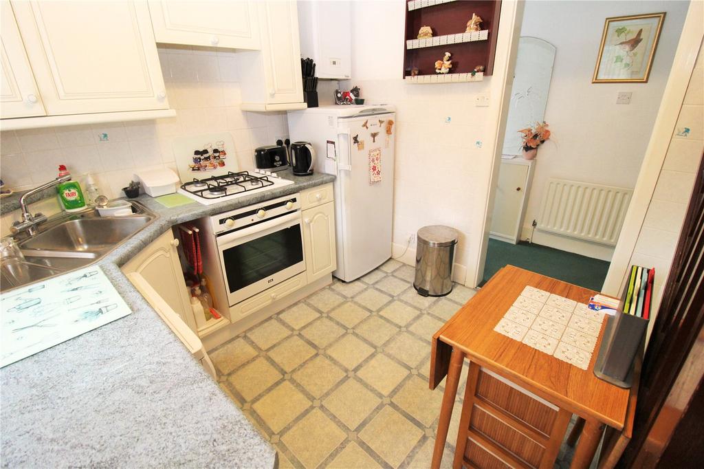 Headswell Crescent, Bournemouth, BH10 2 bed bungalow £367,000