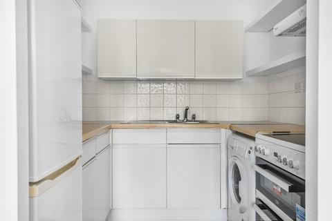 10 Caroline Close, London, SW16 2XU