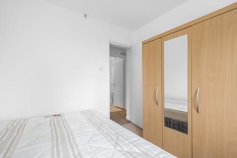 10 Caroline Close, London, SW16 2XU