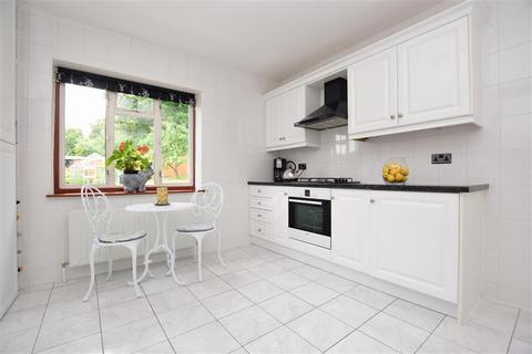 3 Whitefield Avenue, Purley, CR8 4BN