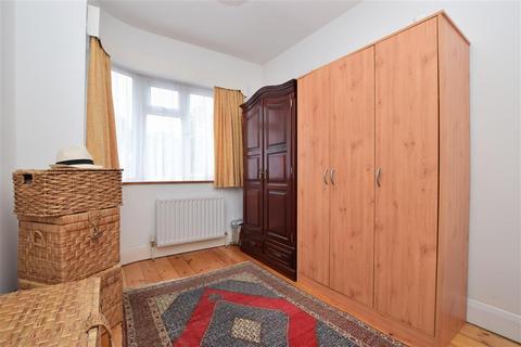 3 Whitefield Avenue, Purley, CR8 4BN