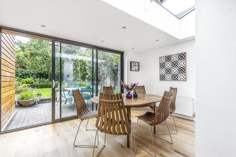 52 Danecroft Road, London, SE24 9NZ