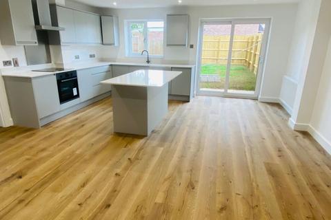 2 Hardy Drive, Hardingstone, Northampton, NN4 6UX