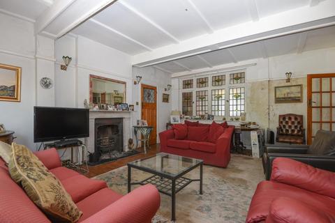 106 Kent House Road, Beckenham, BR3 1JJ