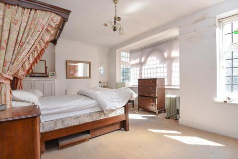 106 Kent House Road, Beckenham, BR3 1JJ