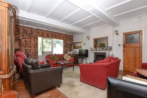 106 Kent House Road, Beckenham, BR3 1JJ
