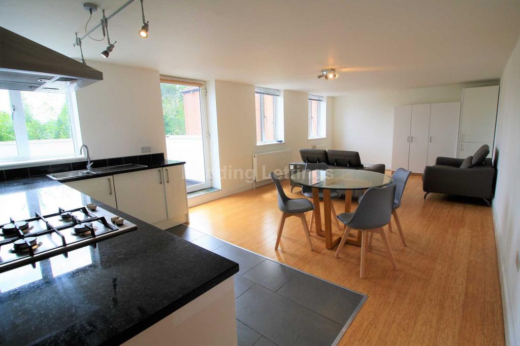 South View Avenue, Caversham 1 bed apartment to rent £1,300 pcm (£300 pw)