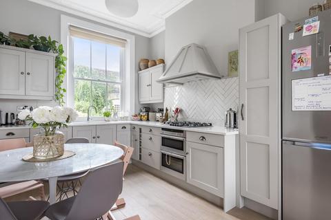28a Westcroft Square, London, W6 0TD