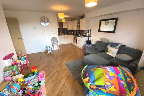 2 bedroom flat to rent, Todd Close, Borehamwood