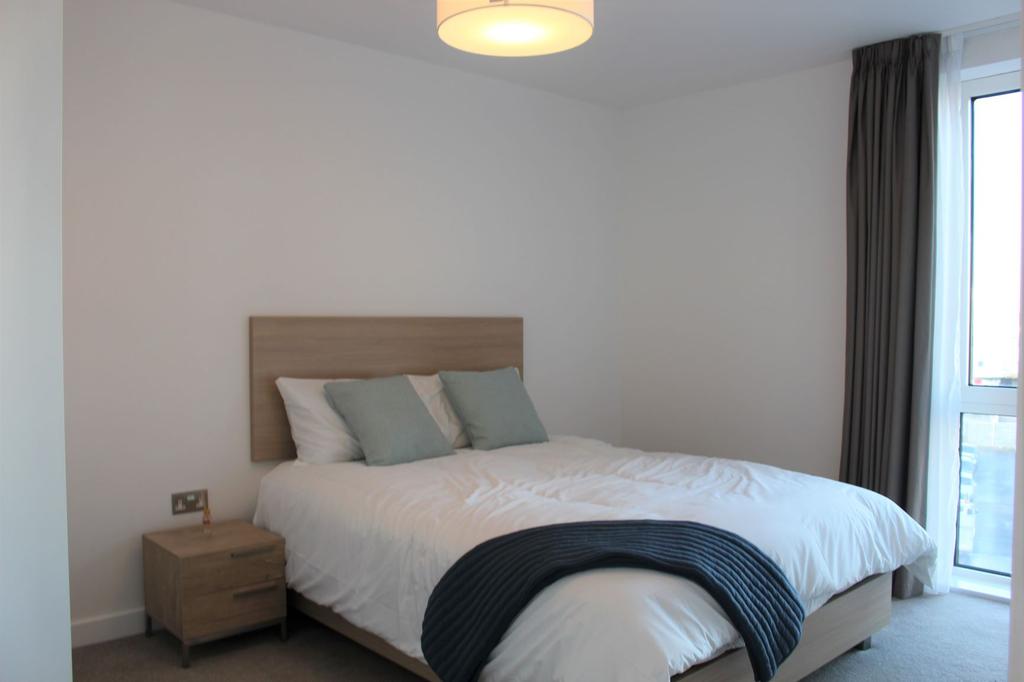 3 Lockside Lane, Middlewood Locks, Salford M5 1 bed apartment £980