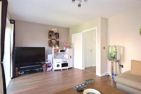 11 Eustace Crescent, Strood, Rochester, ME2 2GL