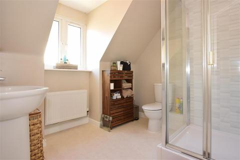11 Eustace Crescent, Strood, Rochester, ME2 2GL
