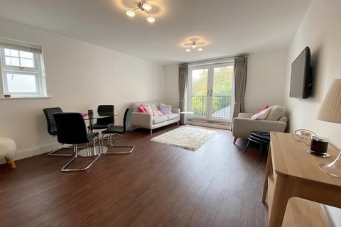 Flat 4, Fulbrook Heights, 7 Lakeside Road, Poole, BH13 6LR
