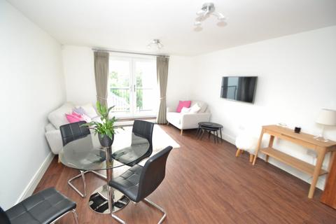 Flat 4, Fulbrook Heights, 7 Lakeside Road, Poole, BH13 6LR