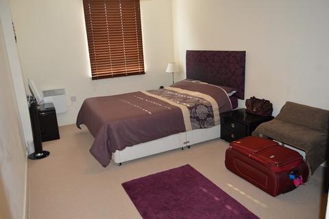 2 bedroom flat to rent - Quadrivum Point , Bath Road, Slough, Berkshire. SL1 3UG