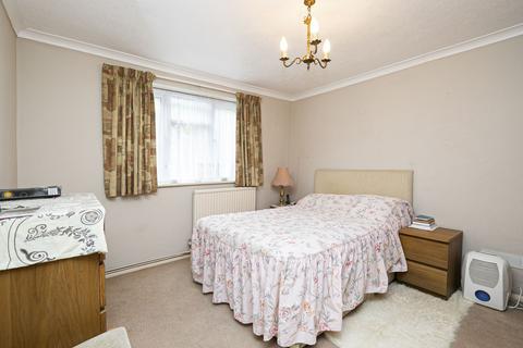 83b Russell Road, Buckhurst Hill, IG9 5QF