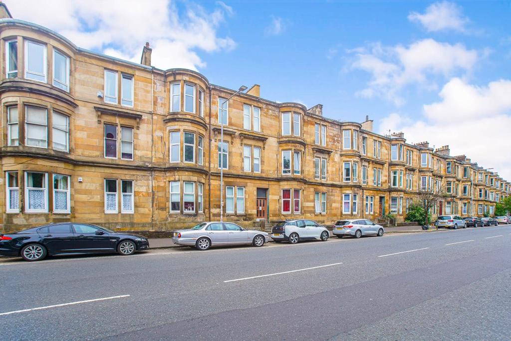 393 Paisley Road West, Cessnock 2 bed flat £115,000