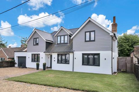 Astra Cottage Rosebery Road, Tokers Green, Reading, RG4 9EL