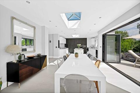 Astra Cottage Rosebery Road, Tokers Green, Reading, RG4 9EL