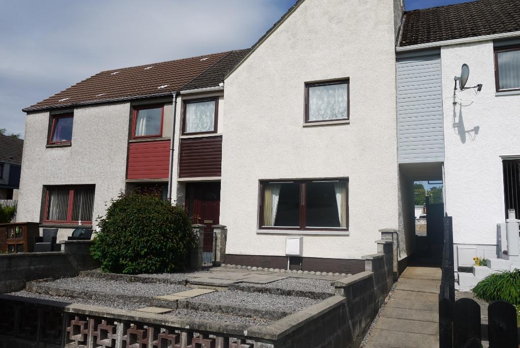 Munro Place, Dingwall, IV15 3 bed terraced house £725 pcm (£167 pw)