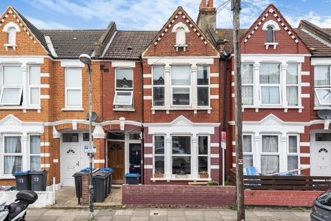 67 Heaton Road, Mitcham, CR4 2BW